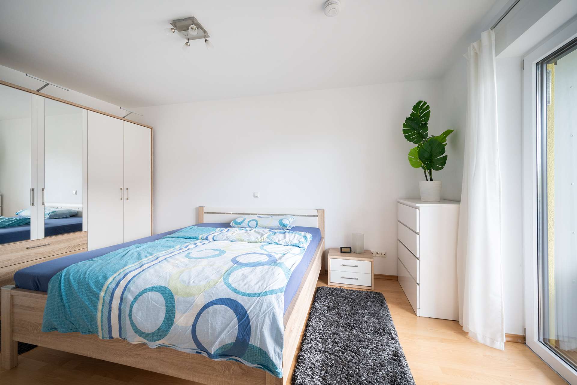 Attraktive, barrierefreie 2-Zimmer-Wohnung mit Balkon für gehobene Wohnwünsche - Schlafzimmer